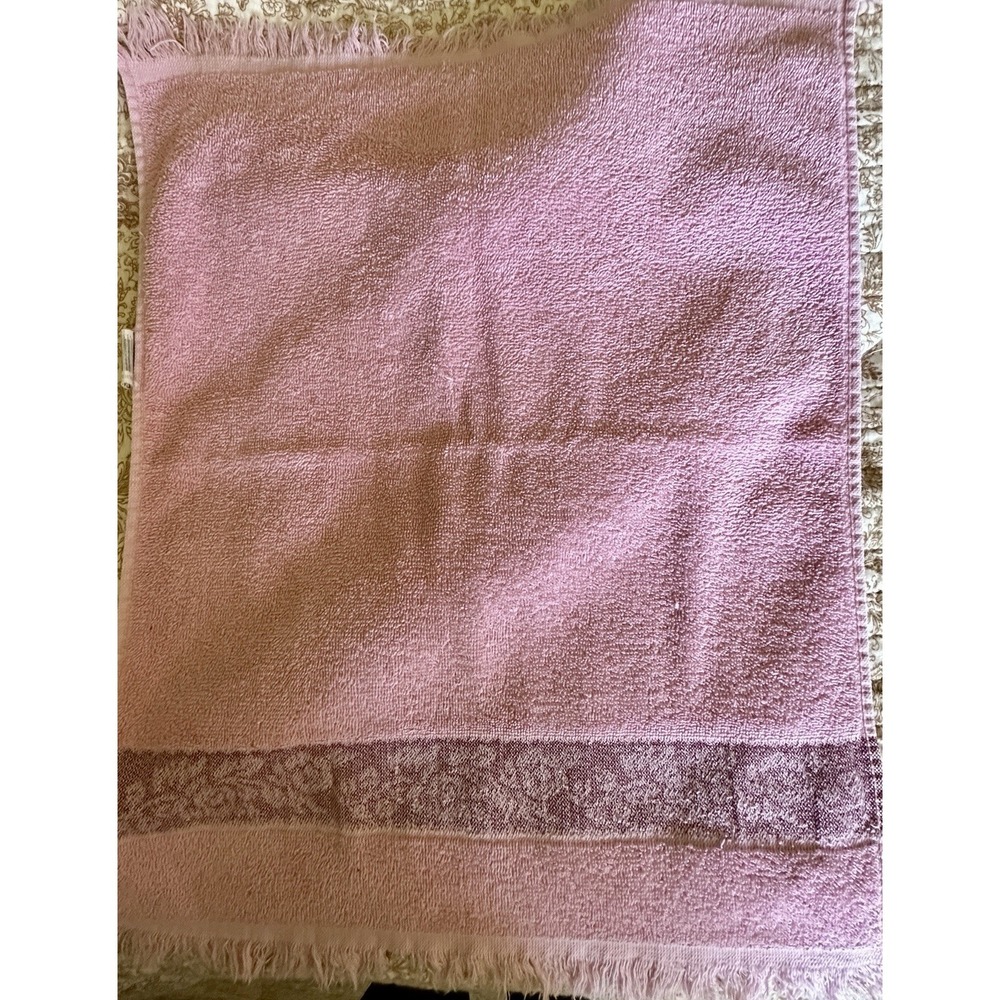 Vintage Cannon Pink Hand Towel Fringe Floral Border Made USA‎ Cotton
